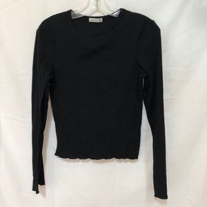 Cropped Ribbed Black Shirt